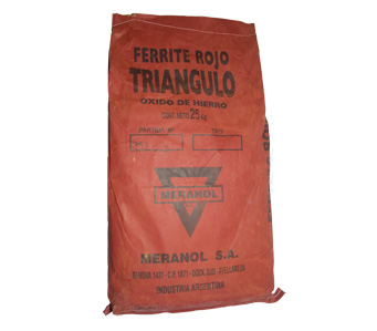 FERRITE ROJO TRIANGULO X 25 KGS.